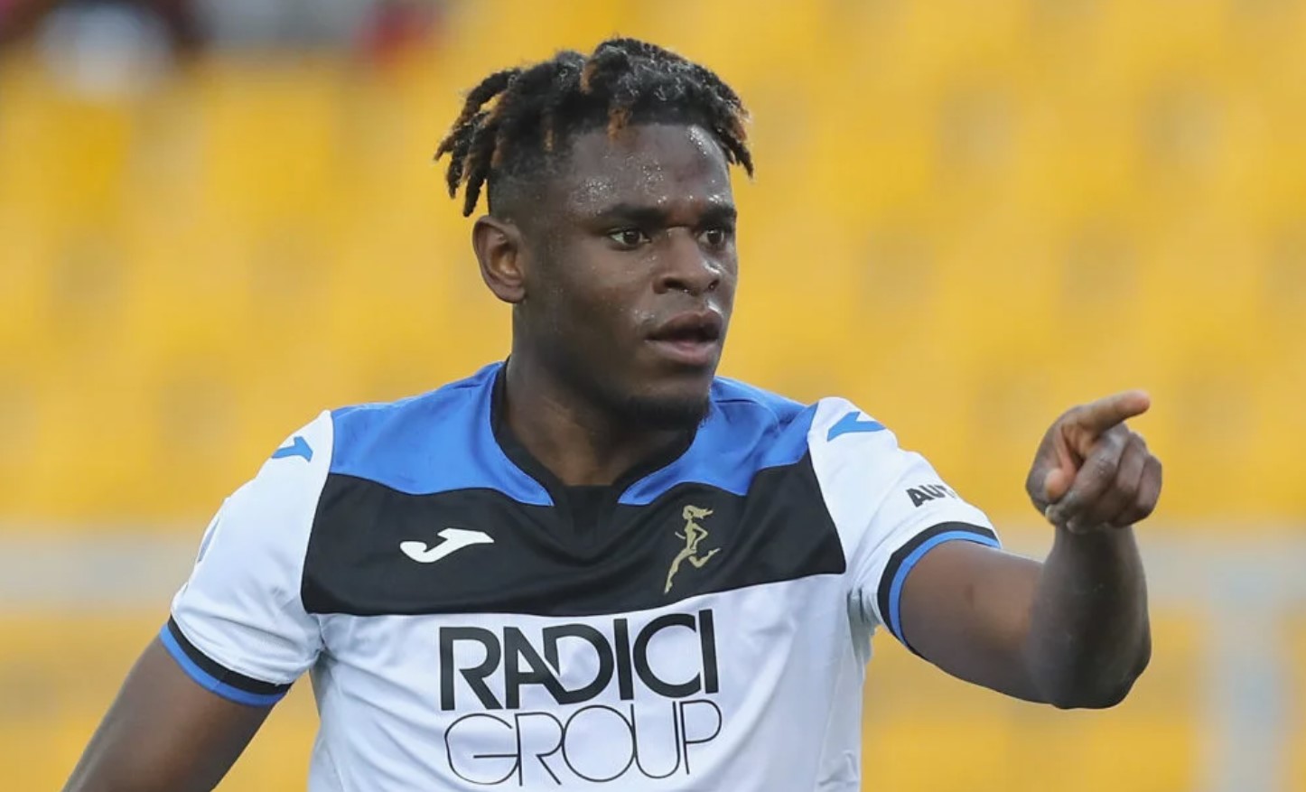 Sky Sports: Duvan Zapata emerges as late option for Newcastle United